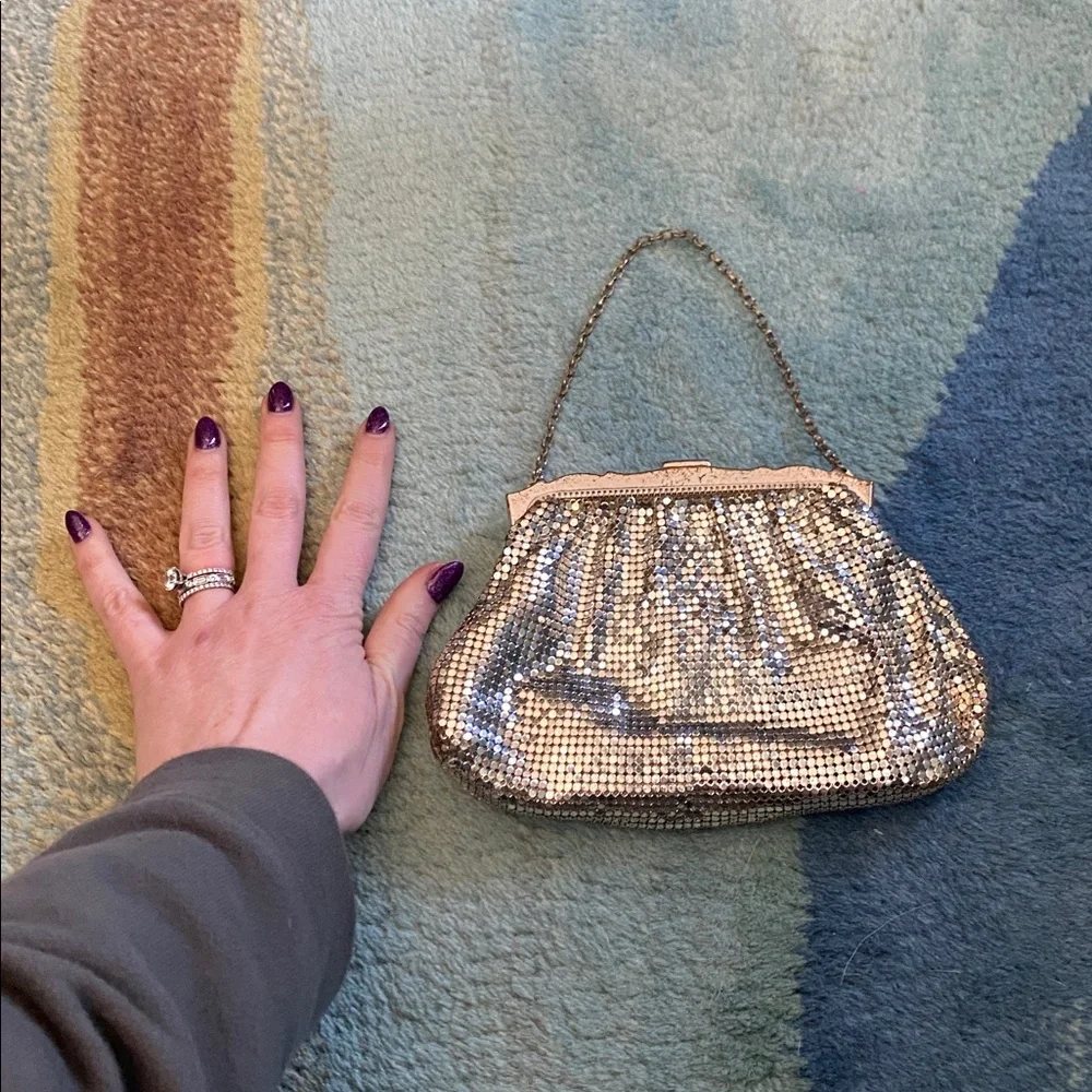 Whiting & Davis 1940s mesh evening bag - Picture 3 of 9